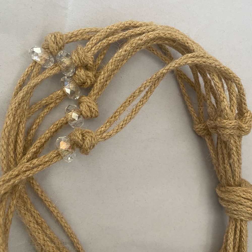 Jute plant hanger